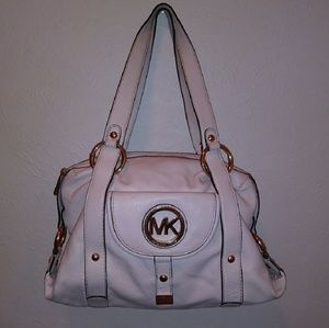 MAKE OFFER 😍 Michael Kors Cream Purse
